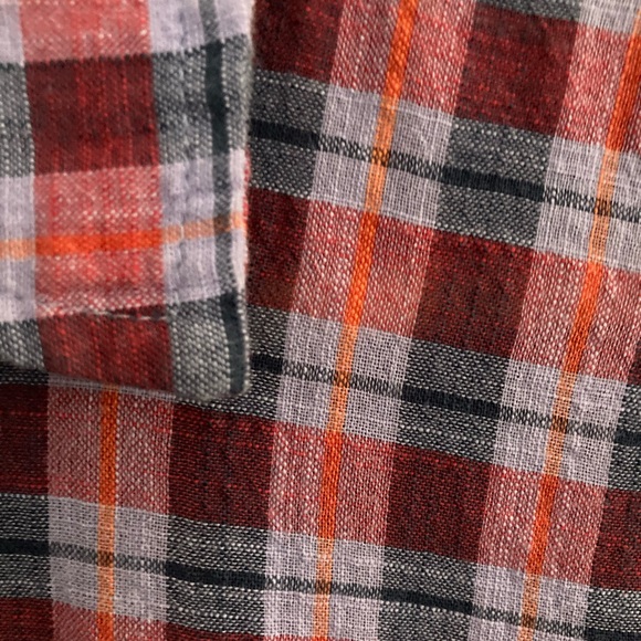 J.Crew classic Boy shirt in crinkle cotton plaid. Size 6P. - Picture 4 of 10